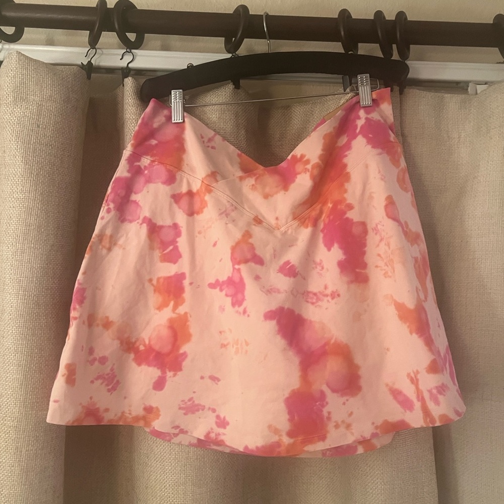 PINK Victoria's Secret Vibrant Tie-Dye Mini Skort